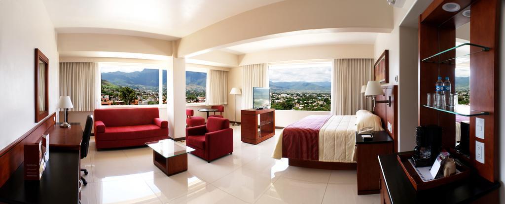 Hotel Fortin Plaza Oaxaca Εξωτερικό φωτογραφία